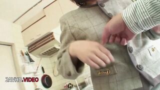 Kinky Japanese mature Kiyoe Majima pleasures herself with toy vibes intensely